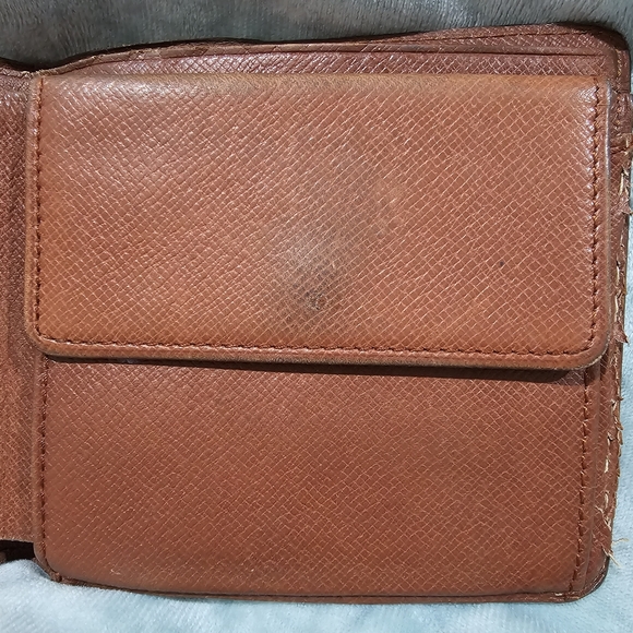 Louis Vuitton Vintage Monogram Bifold Wallet w/coinpouch Authentic Unisex w/COA - Picture 12 of 16